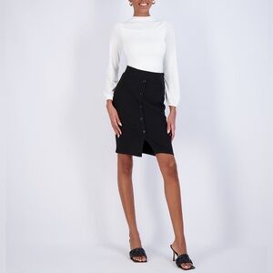 NWT Black Small Stretchy Knee Length Maze Collection Pencil Skirt Accent Buttons